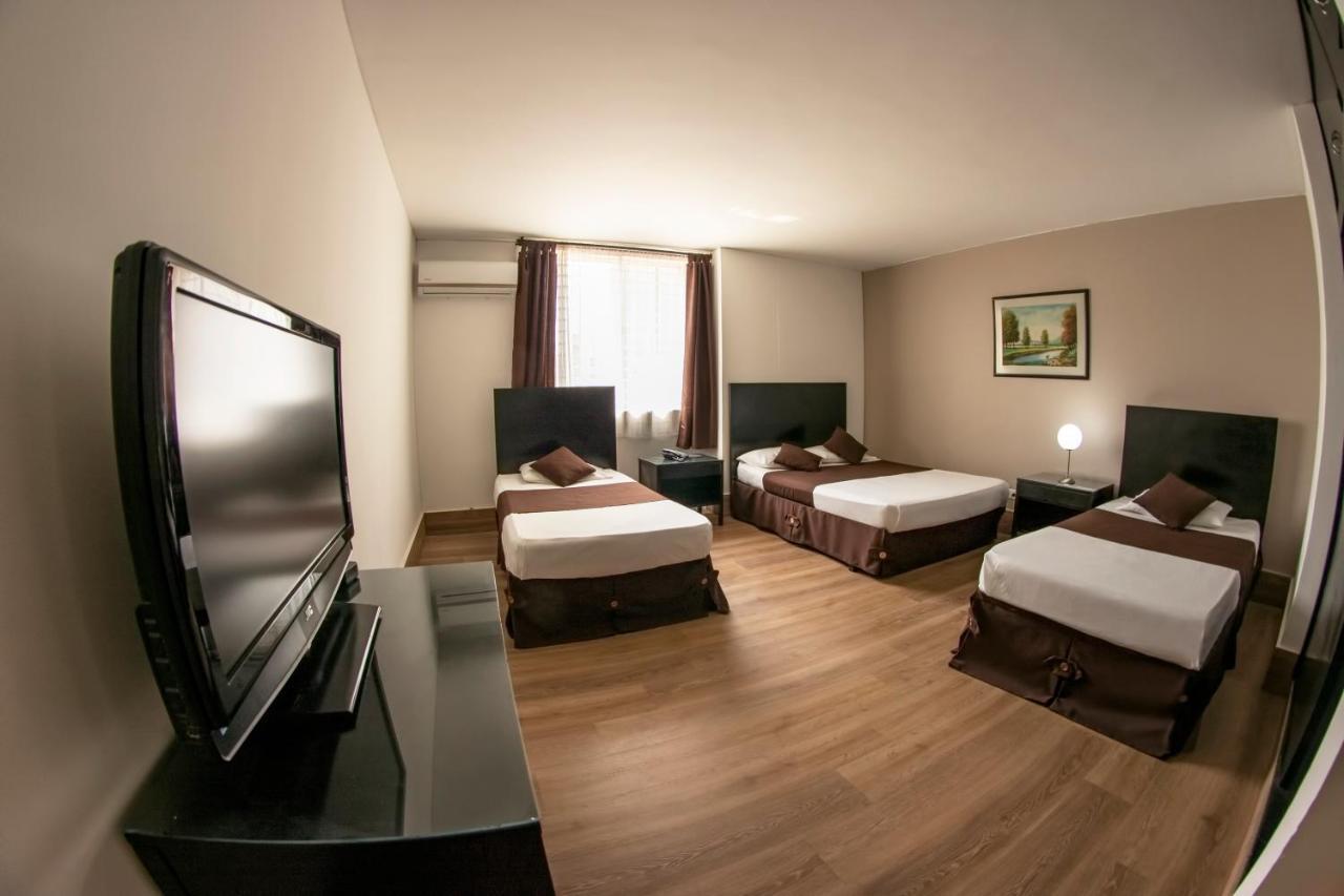 Hotel Americana Калі Екстер'єр фото