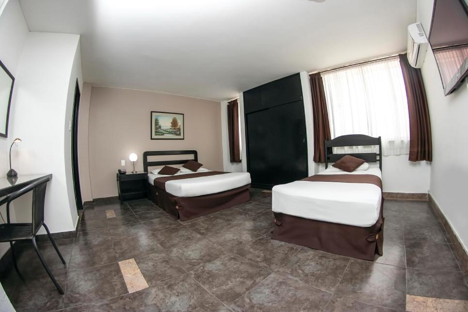 Hotel Americana Калі Екстер'єр фото